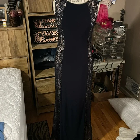 R & M Richards Petite Sequined Lace Panel Gown - Navy/Taupe R & M Richards Petite Sequined Lace Panel Gown - Navy/Taupe